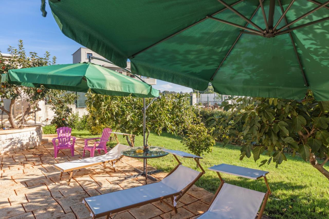 Casolare Lodedo Aparthotel Ceglie Messapica Buitenkant foto