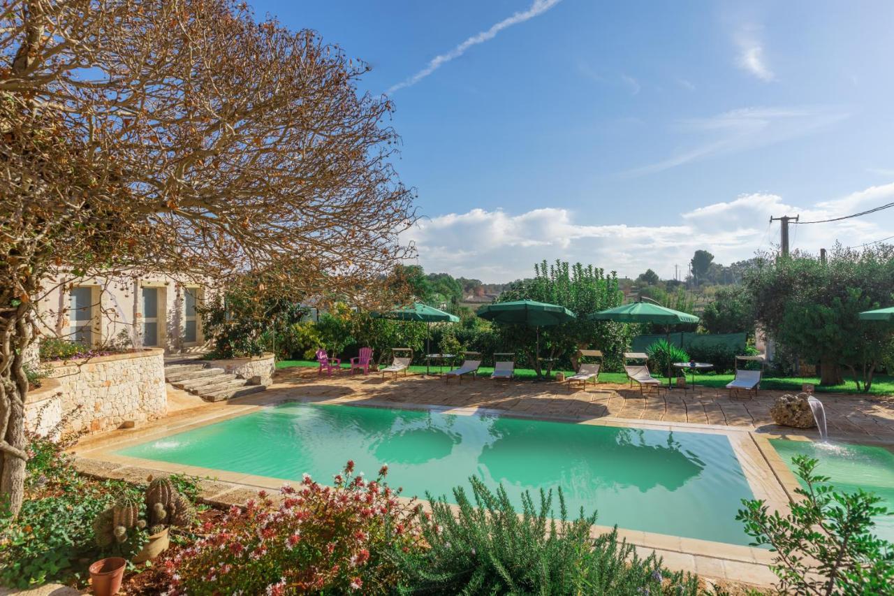 Casolare Lodedo Aparthotel Ceglie Messapica Buitenkant foto